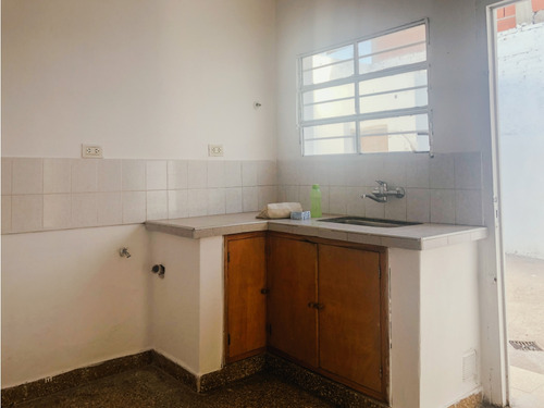 Alquiler - Casa 2 Dormitorios - Yofre Sur