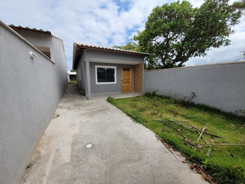 Imagem 3 de 20 de Casa Em Itaipuaçu, 2 Quartos, Churrasqueira. Próximo A Praia E Condução. 750