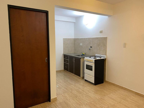 Imagen 7 de 10 de Monoambiente Venta 1 Baño 39 Mts 2 Totales - La Plata