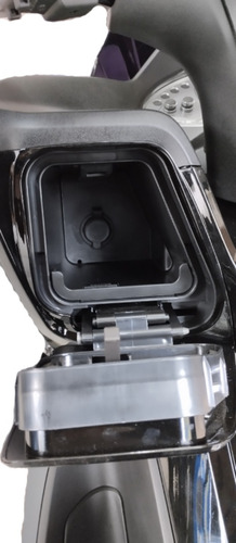 Imagen 7 de 14 de Kymco K-xct300i