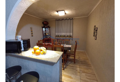 Vende 2 Casas En Un Mismo Padrón, 2 Y 3 Dormitorios, Garaje - Rivera