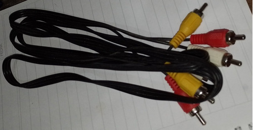 Imagen 1 de 1 de Cable Rca 3 Macho A 3 Macho 1,5m Nuevo Sin Uso Video Audio
