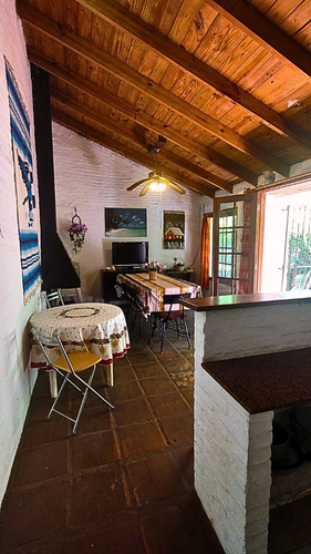 Se Vende Espectacular Casa En Santa Ana !!