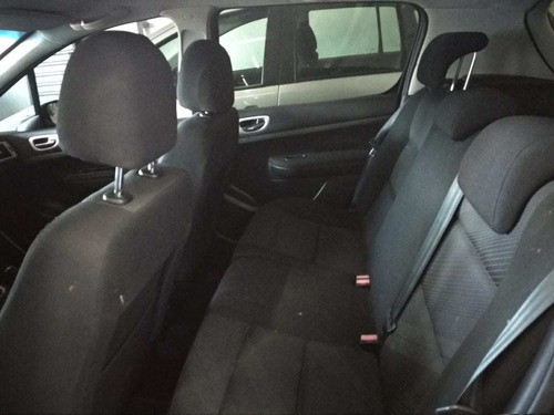 Imagem 8 de 8 de Peugeot 307 Presence Pack 1.6 16v Flex
