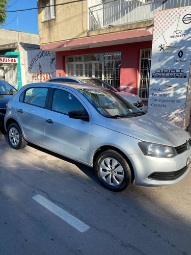 Imagen 11 de 13 de Volkswagen Gol Trend 2014 1.6 Pack I 101cv