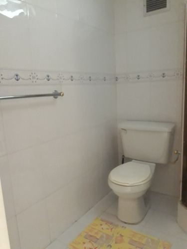 Imagen 9 de 13 de En Venta Apto. 1h Con Muelle Comun Vista A Los Canales Navegables