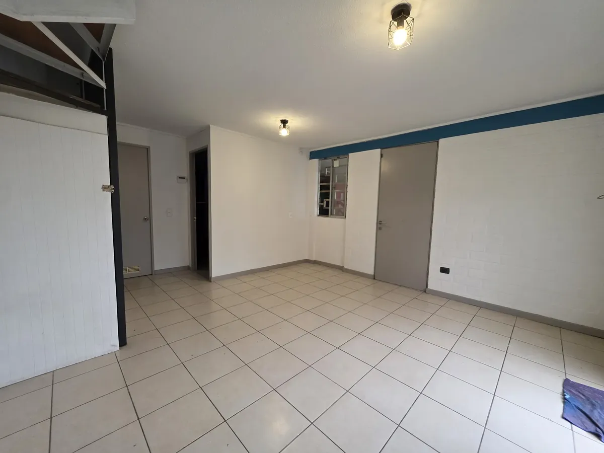 Imagen 2 de 19 de Arriendo Casa Con Local Comercial,quilicura