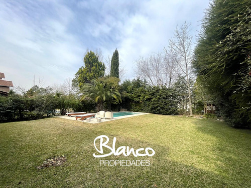 Casa En Venta En La Masia, Pilar, G.b.a. Zona Norte