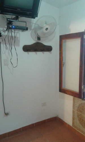 Imagen 4 de 14 de Venta Lote Con 2 Casas De Dos Ambientes, Bialet Masse, Cordo