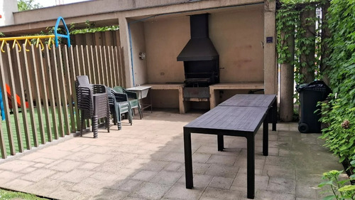 Departamento En Venta! Ubicado En Av. Irarrázaval 2042 Piso4