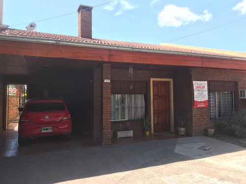 Imagen 2 de 16 de Venta Chalet Sobre 600 M2 - La Reja Norte
