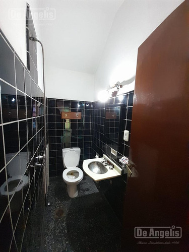 Local En Moron Sur