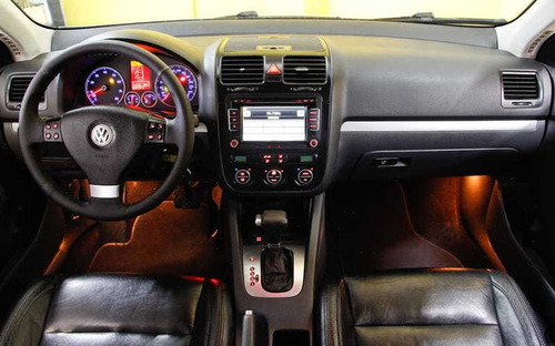Imagem 8 de 15 de Volkswagen Jetta 2.5 4p 2009
