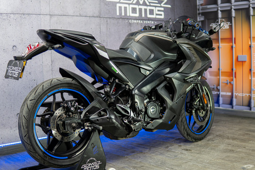 Bajaj Pulsar Rs 200 Abs 2023
