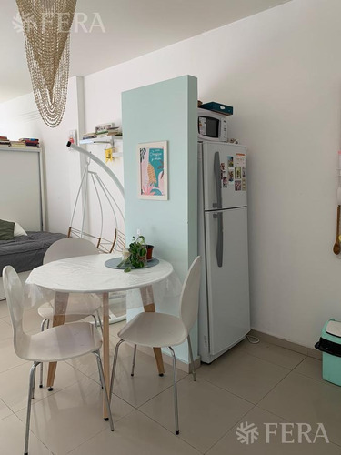 Imagen 13 de 15 de Departamento De 1 Ambiente En Venta - Villa Pueyrredón