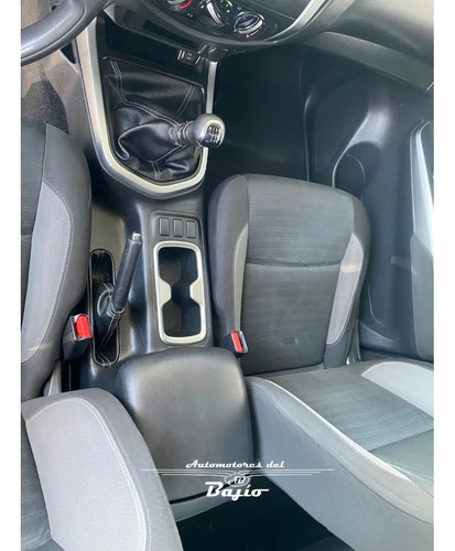 Nissan Frontier 4.0 Pro-4x V6 4x2 At