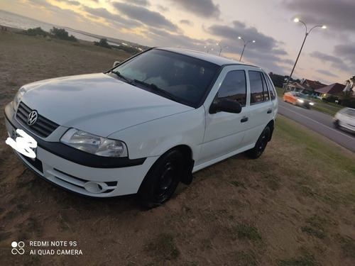 Volkswagen Gol 2004 1.0 Base