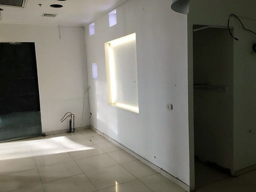 Local Comercial En Arriendo En Las Condes