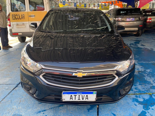 Imagem 2 de 10 de Chevrolet Onix 1.0 Lt Spe/4