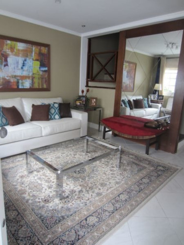 Casa Em Jardim Isabel Com 3 Dormitórios - Mi13774