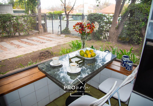 Casa En Venta De 6 Dorm. En Lo Barnechea