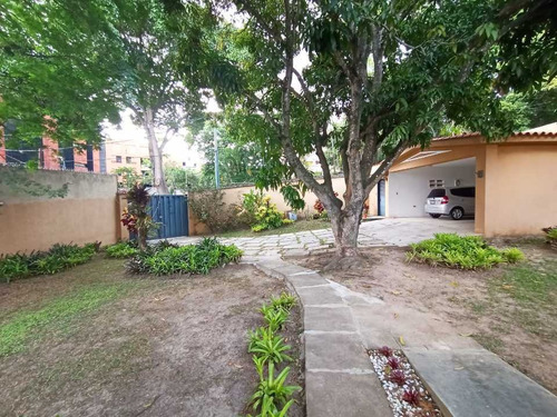 Imagen 4 de 14 de Se Vende Casa En Sebucán De 723 Mts De Terreno