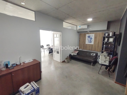 Oficina En Alquiler En Moreno, G.b.a. Zona Oeste
