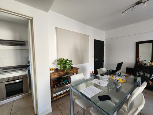 Departamento Tres Ambientes En Venta. Tigre Centro