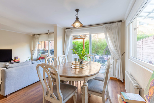 Casa 3 Pisos (103587)