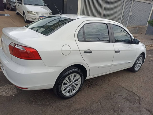 Volkswagen Voyage 1.6 Msi Total Flex 4p