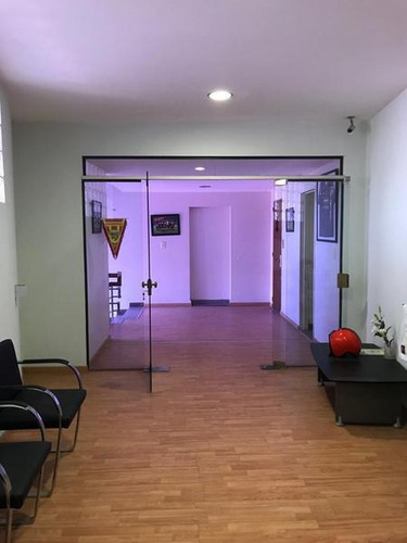 Local En Venta La Plata