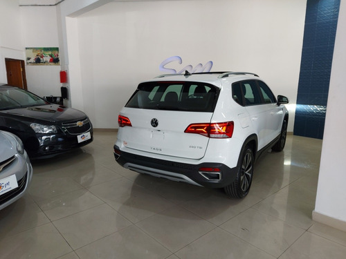 Imagem 3 de 13 de Volkswagen Taos 1.4 250 Tsi Highline 2022