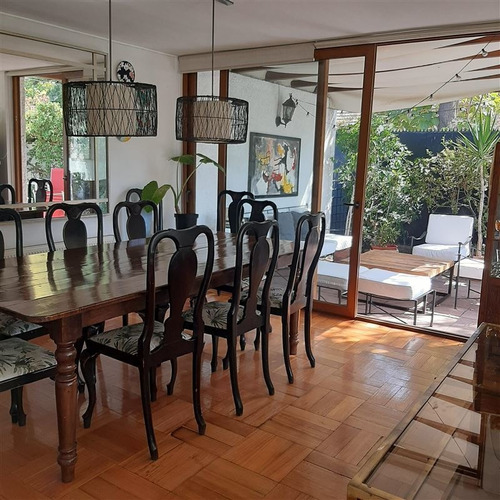Casa En Venta De 3 Dorm. En Providencia