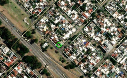 Local En Venta - 1 Baño - 176mts2 - Avellaneda