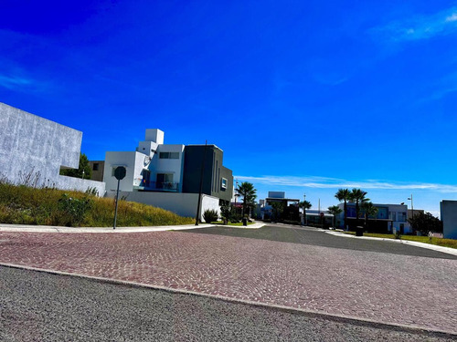 Venta Terrenos Residenciales, Lomas De Juriquilla, Qro76 $1.9 Mdp