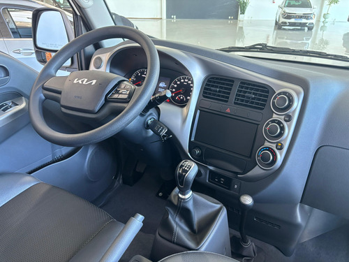 Kia Bongo 2.5 k2500 4x4 3 lugares Com Ar condicionado