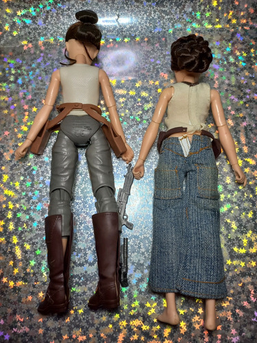 2 Muñecas Star Wars Princesa Leia Rey Jakku Accesorios (Usado)