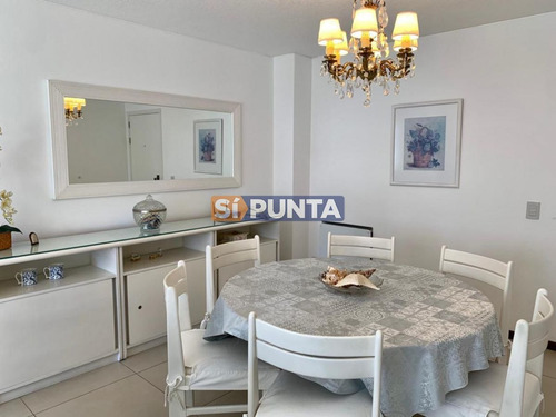 Imagen 2 de 12 de Apartamento En Brava Con 2 Dormitorios