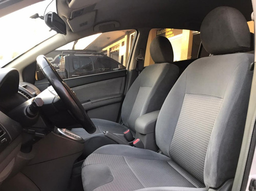 Imagem 8 de 15 de Nissan Sentra S