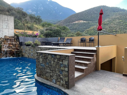 Casa - En Venta Rincón De Las Montañas (sierra Alta 8 Sector)