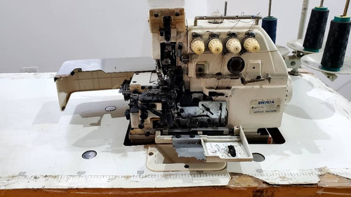 Maquina Overlock Industrial