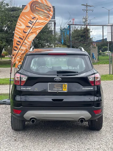 Ford Escape 2.0 Titanium