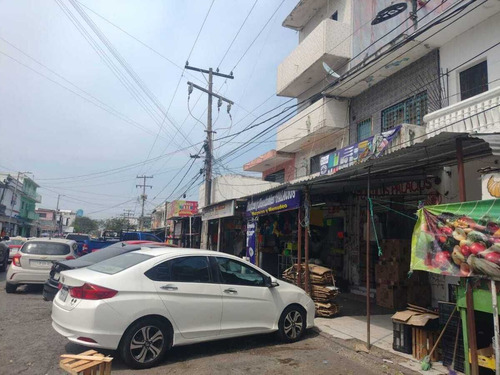 Local Com Departamento En Planta Alta, Centro De Veracruz
