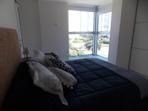 Brava . Forest Tower - Ref: 4616
