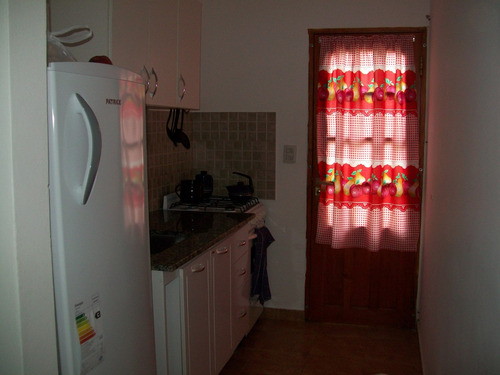 Imagen 9 de 10 de Triplex Al Fondo A 2 Del Mar Garage Techado Calle 2 N° 5657