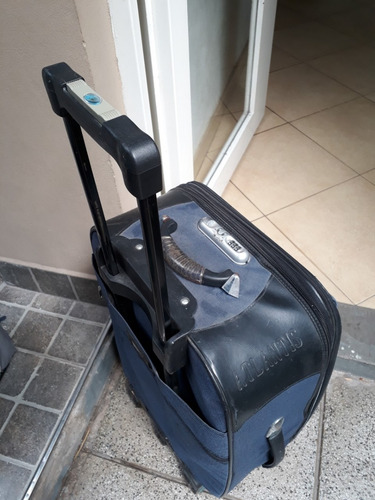 Valija Con Ruedas Grande En Buen Estado Zona Oeste