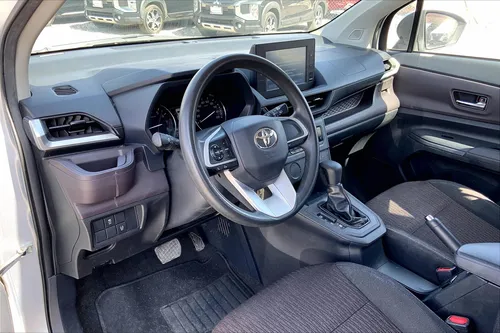 Toyota Avanza 2023