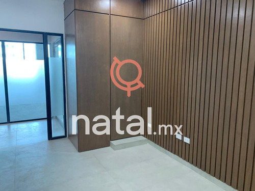 Consultorio En Renta Por Doctors Hospital Balcones De Galerias Monterrey