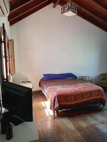 Venta Casa 4 Ambientes Apta Credito Dep. Serv