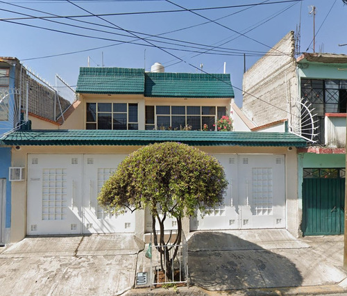Casa En Colonia Metropolitana Nezahualcóyotl De Remate Bancario